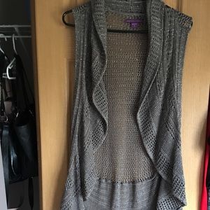 Sleeveless long sweater